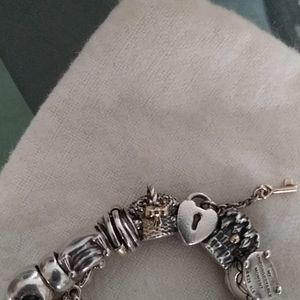Pandora 2 toned basket for V. On hold